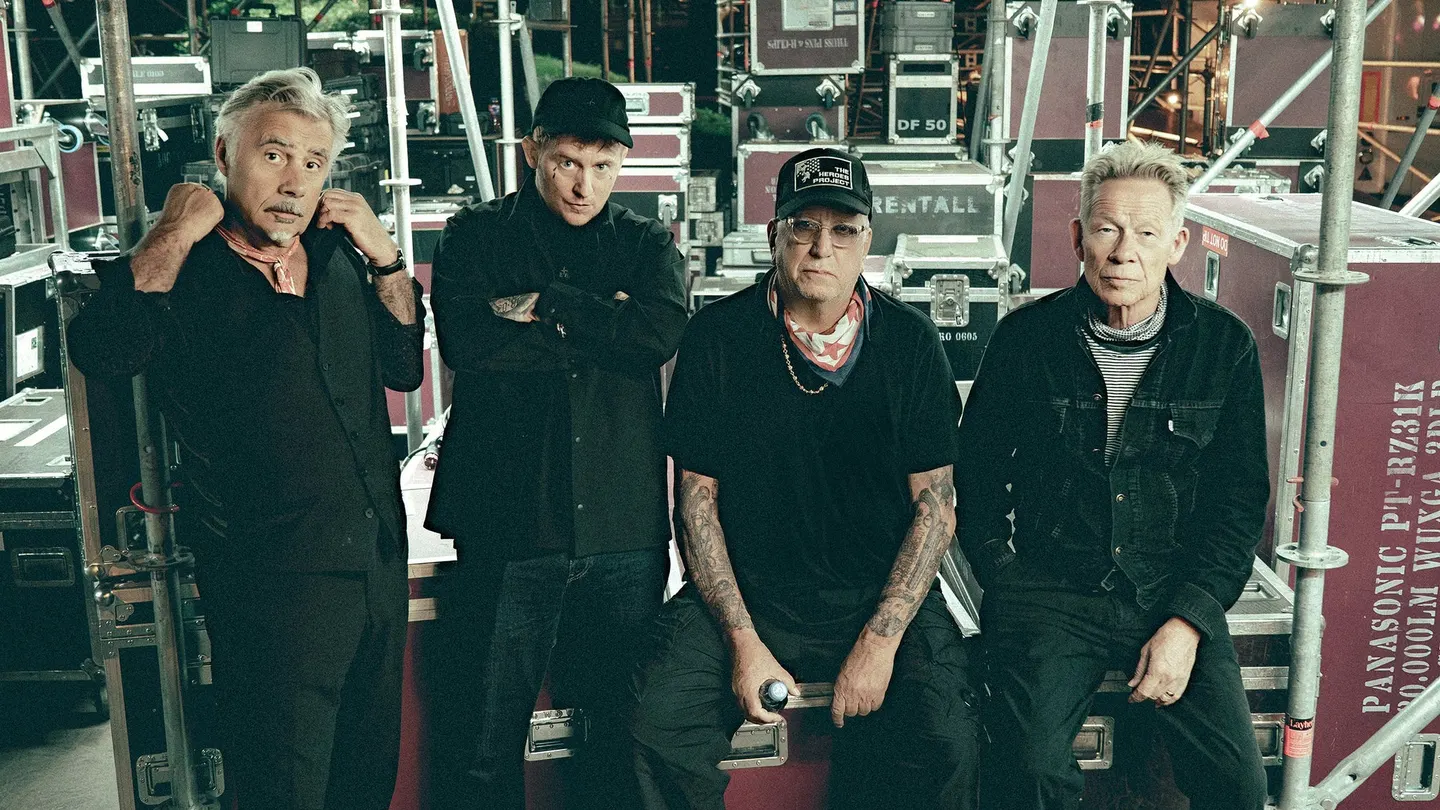Sex Pistols & Frank Carter