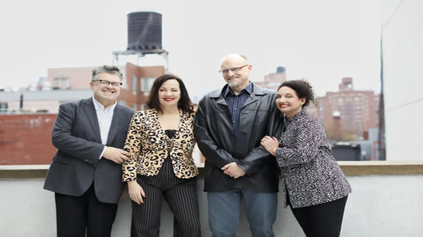 New York Voices - "Old Friends - The Final Bow"