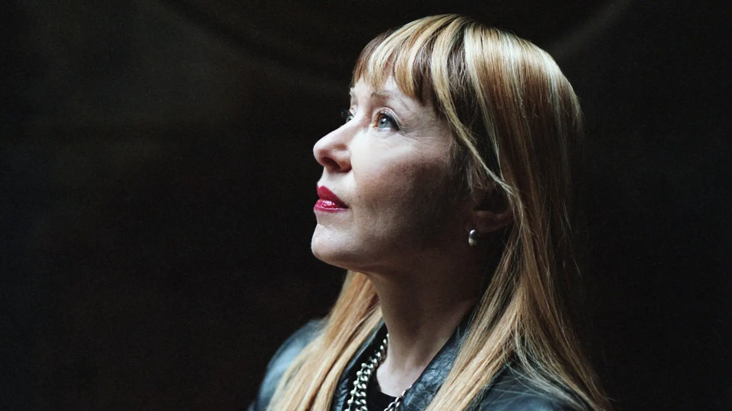 WXPN welcomes Suzanne Vega - Flying With Angels
