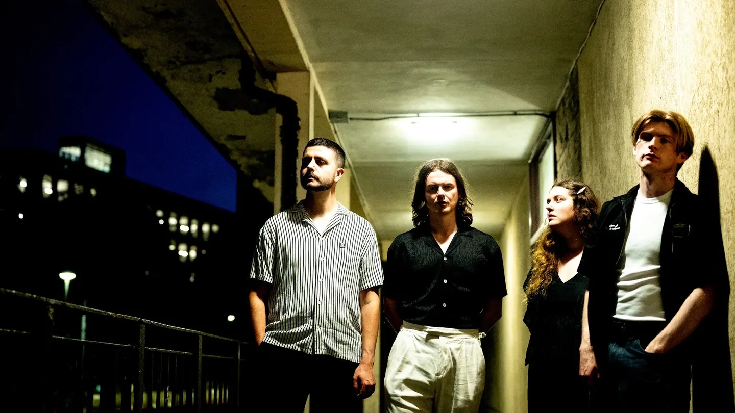 Declan Welsh and The Decadent West