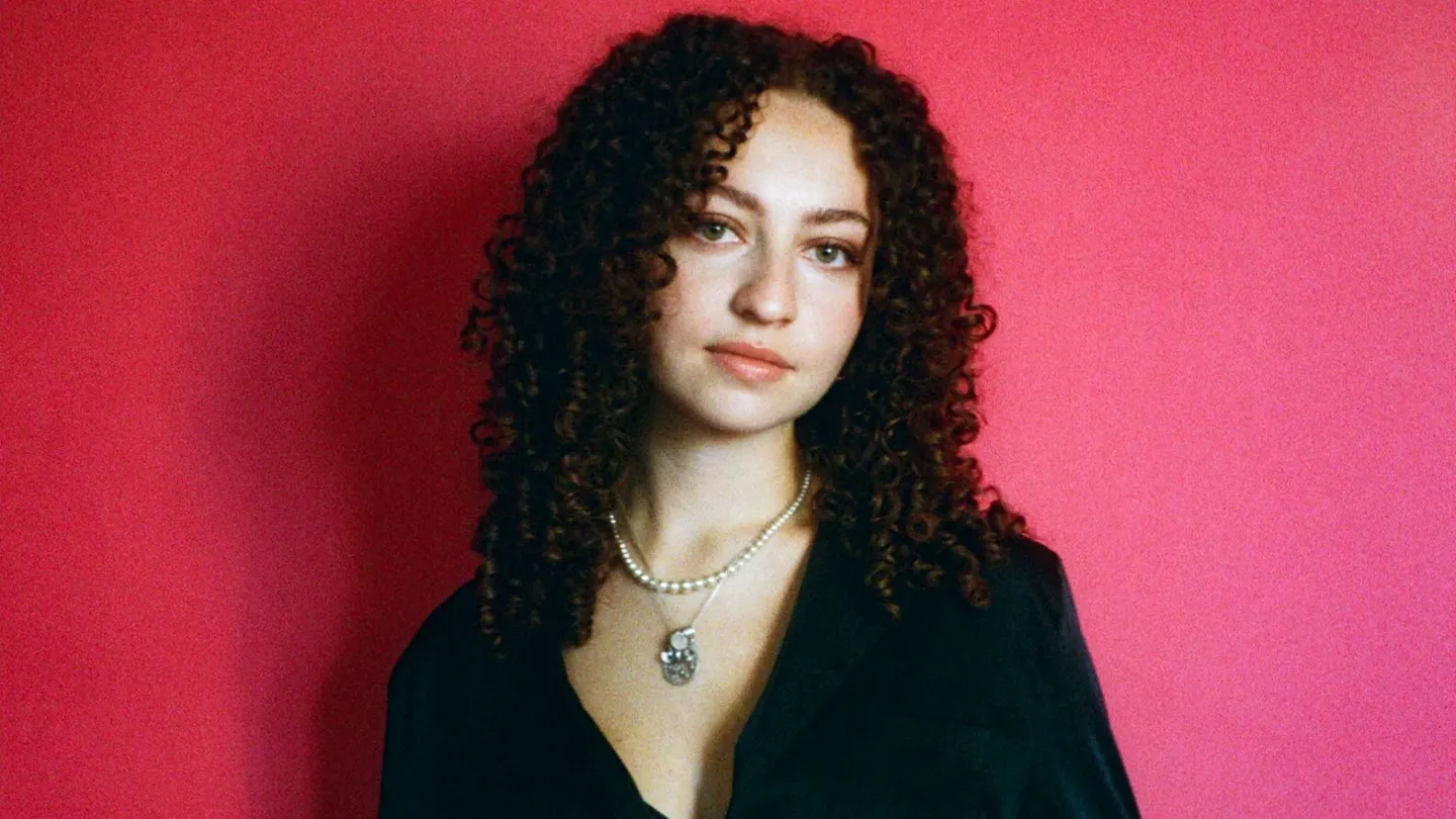 B-Jazzed: A Holiday Afternoon With Avery Raquel