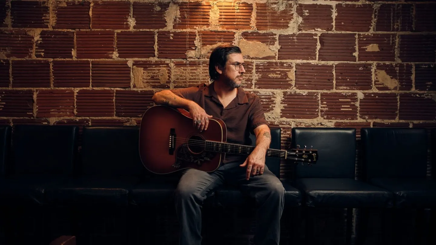 SUSTO: A Solo Show Live at Eddie's Attic