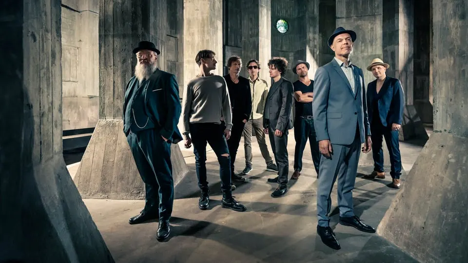 Thorbjørn Risager & The Black Tornado