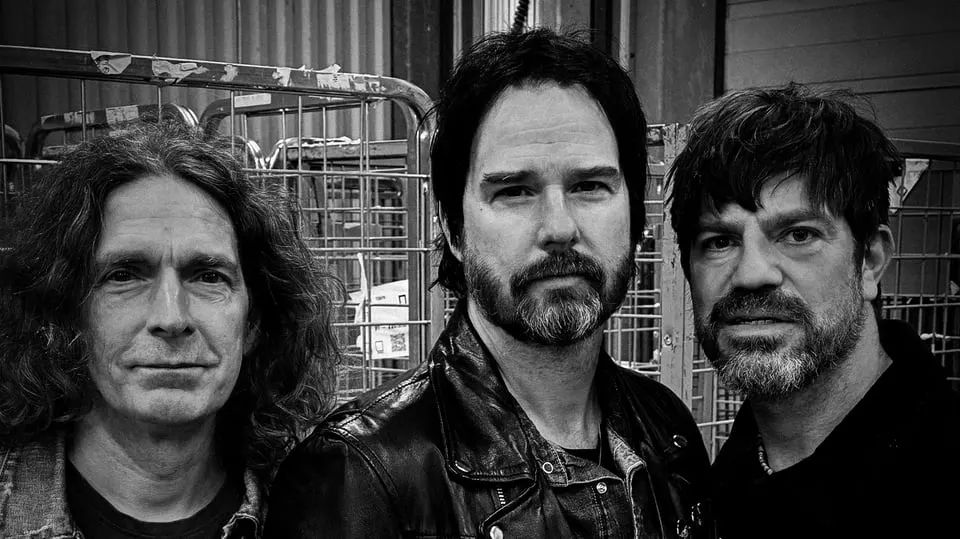 5/12 DUNDERTÅGET | DEBASER STRAND
