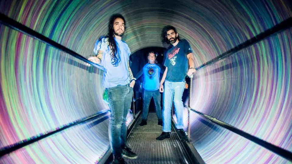 22/3 KING BUFFALO | DEBASER NOVA