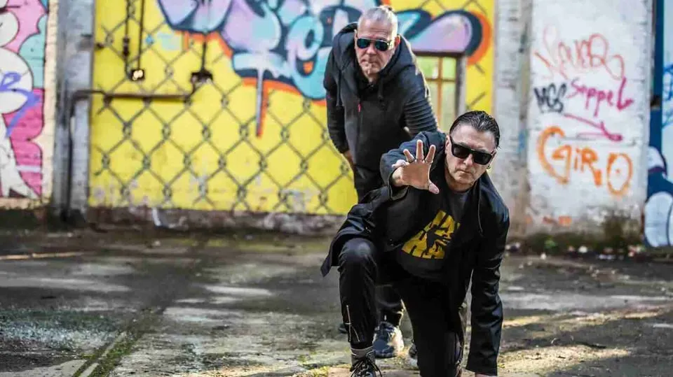 28/11 KLUBB DÖD: TYSKE LUDDER | DEBASER NOVA
