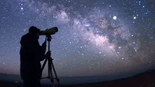 James Arthur Vineyards presents Wine & Stargazing