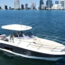 36 Ft Boat with Cabin and Bathroom, Champagne included.