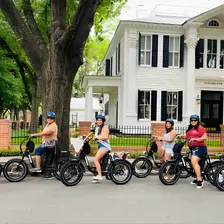 Self- guided Electric Bike Tour of Beautiful Downtown San Antonio