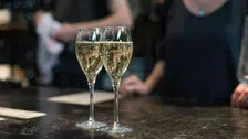 Bubbles: Sekt, Crémant und Co. in CHARLOTTENBURG (mit Brotzeit)