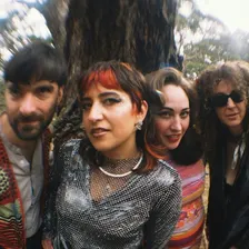 Derya Yildirim & Grup Şimşek + Thee Marloes