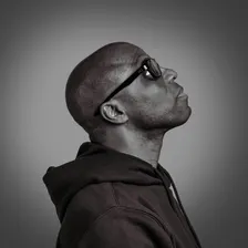 Derrick McKenzie from JAMIROQUAI djset