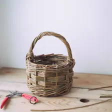 Willow Berry Basket