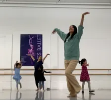 Parents & Pals Pop-Up Movement Class