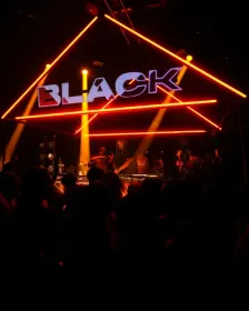 A HAUNTED 'BLACK HAUSE' DC | FRI 10/30
