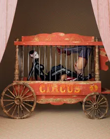 Dyke Dungeon *Sapphic Circus* Halloween Kickoff
