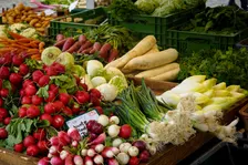 Mercat de recollida i intercanvi 'Renova la teva roba'