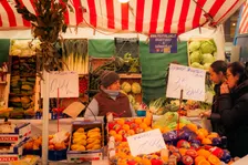 SPOOOOKY POP-UP MARKET