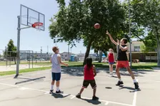 San Antonio Spurs At Milwaukee Bucks