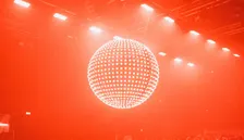 Forma presenta "La Notte Italiana"
