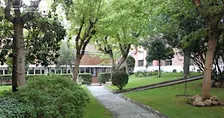 Francis Lucille´s non duality retreat Madrid, Spanish via earphones