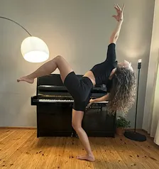 Dance Workout Therapy: Move Into Your Fullest Self