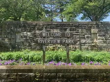 Riverview Park Tree ID Hike
