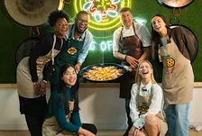 Clases de Paella y Sangría – opciones marisco, pollo o vegana