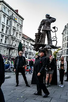 Hamburg: Kieztour mit Luciano dem Kiezpaten