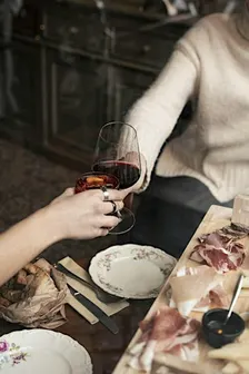 ROME WINE TASTING EXPERIENCE WITH LOCAL CHARCUTERIE BOARD VISIT + FOOD&WINE