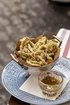 ROME WINE TASTING EXPERIENCE WITH VEG LOCAL APPETIZERS  VISIT + FOOD&WINE