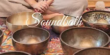 Soundbath Tiefenentspannung mit Klangschalenmassage