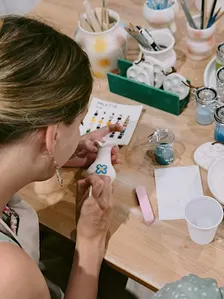 Workshop di Pittura su Ceramica|Paint Your Own Pottery