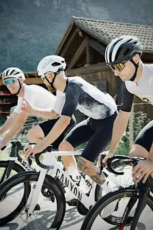ASSOS LUG Sunrise ride