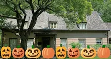 A Very Happy Halloween Storytime & Craft at Bowne House
