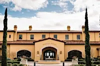 Harvest in the Hills: A Wine Tour of Dundee Hills AVA Wines