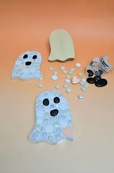 Mosaic disco ghost
