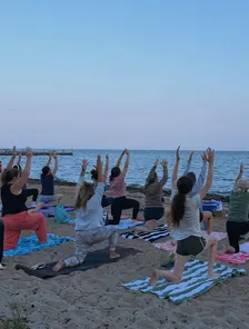 Beginner-Friendly Beach Yoga (10/5)