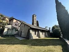 Visita la Chiesa romanica di Sant'Agata a Moltrasio