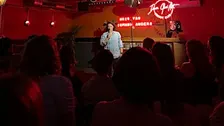 Dam Qui Rit Comedy Club - French Open-Mic #2