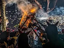 FIESTAS DE POBLE NOU HANGOUT - Internationals & Locals & Nomads - FREE EVEN