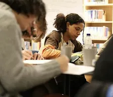Poëzie Workshop: Zinnen Zetten — De kracht van jouw stem
