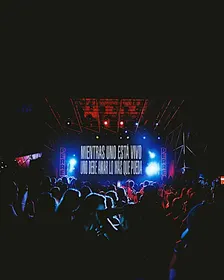 LA CASITA - BAD BUNNY Y LOS SUYOS (FREE ENTRY)
