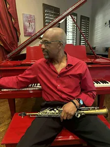 Smoothjazz Saxophonist Dee Lucas Upclose and Personal at The Downbeat