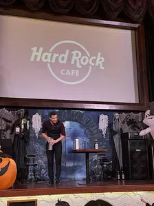 HALLOWEEN KIDS & FAMILIES (Colazione & Magic Show)