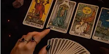The Reading Room: An Evening of Tarot and Aura Readings