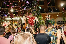 Coconut Point Mall Tropical Holiday Celebration