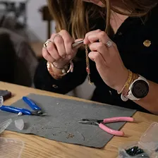 Atelier collier charms à Bordeaux - Naama- Bijoux