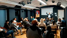 Public Speaking Lab Milano: Parla in pubblico con sicurezza (IT/EN)