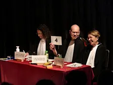 Dikke Duim vs Niet Bepaald Doorsnee - Theatersport voorstelling